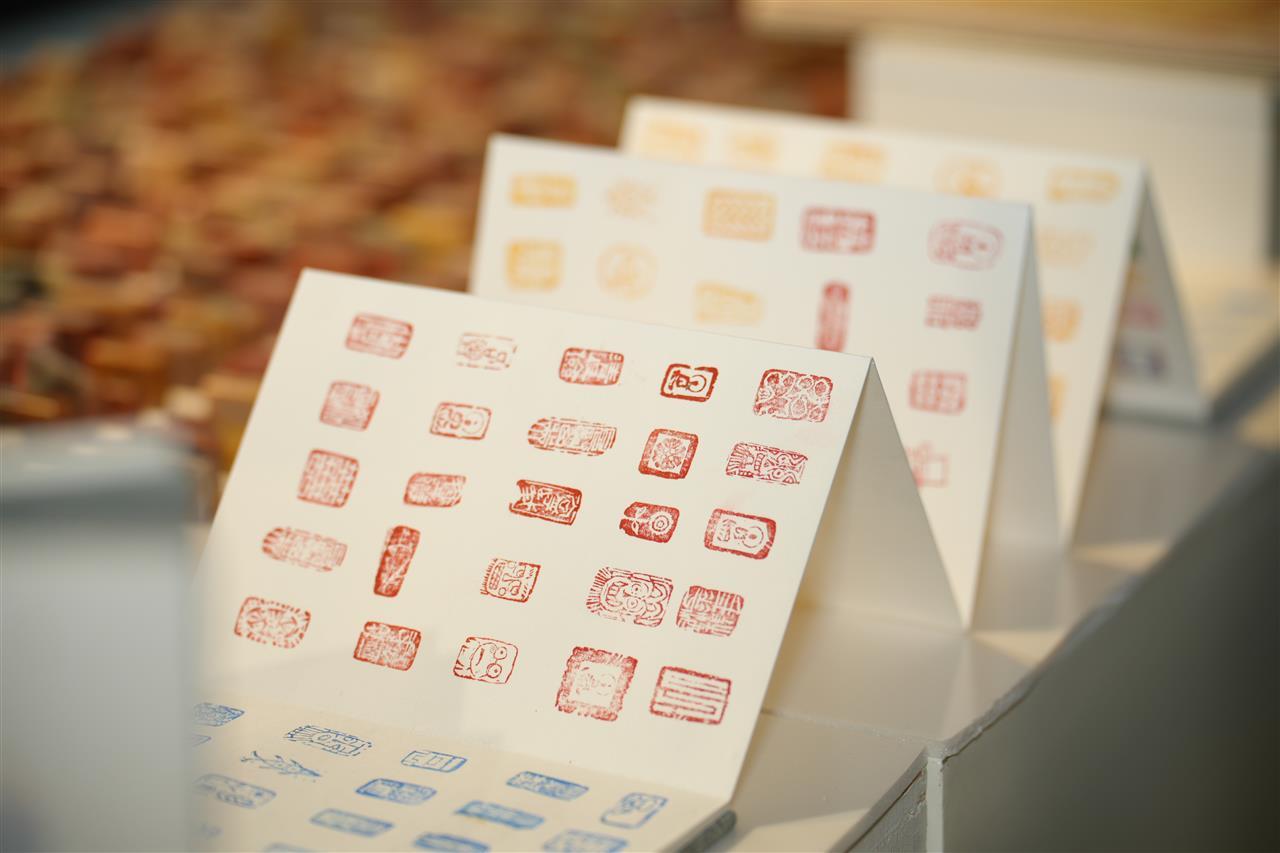 展览现场 张莱摄 (1).JPG 展览现场 张莱摄 (1).JPG