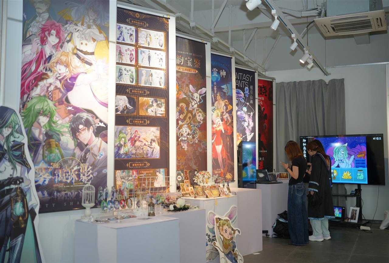 展览现场 张莱摄 (8).JPG 展览现场 张莱摄 (8).JPG