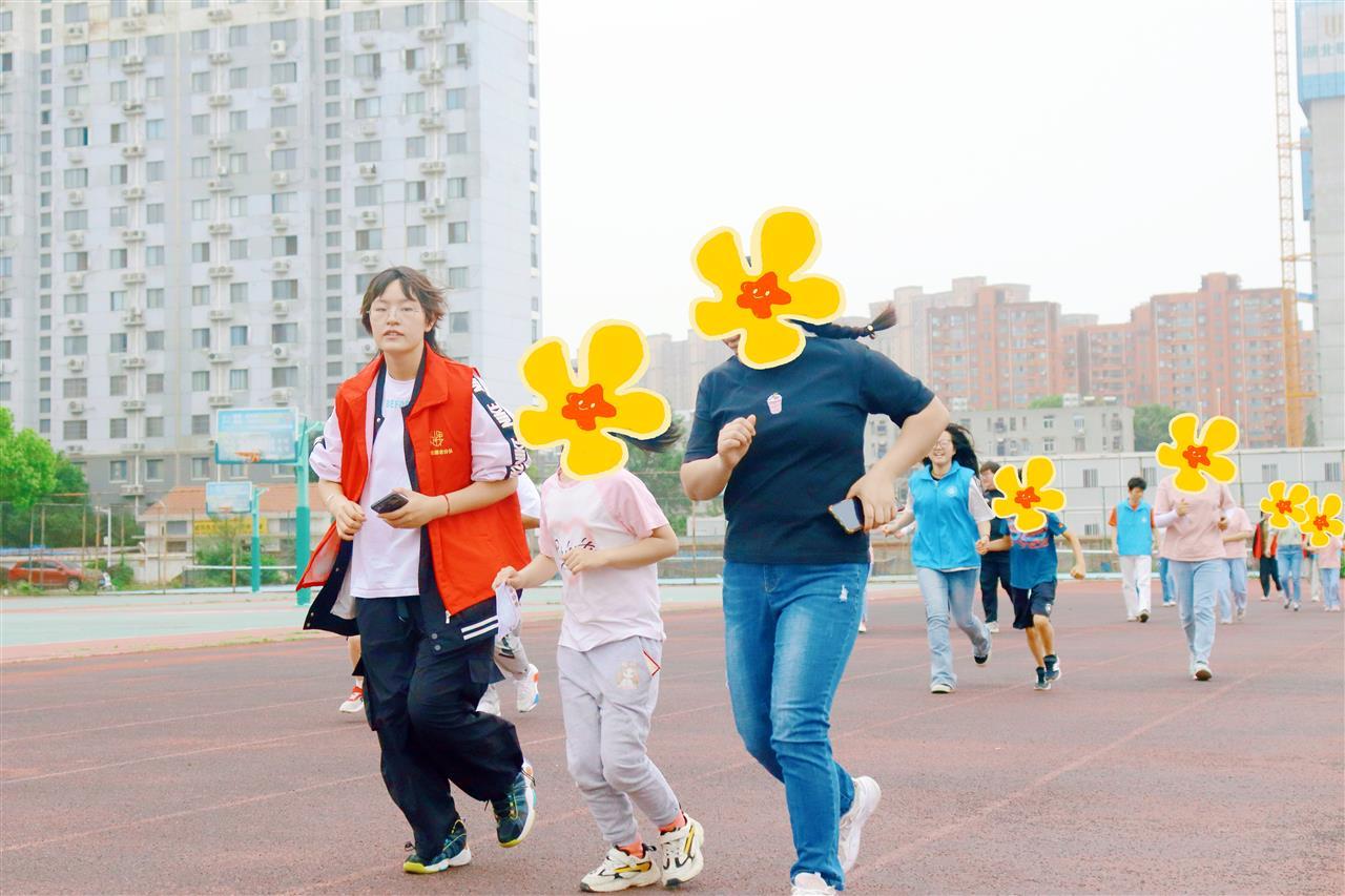 跑步.jpg 跑步.jpg